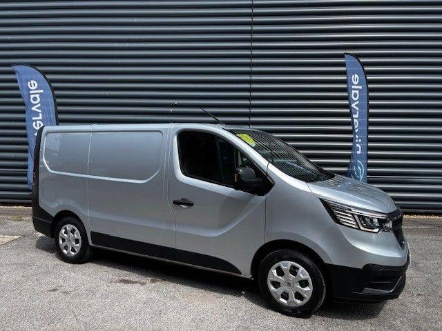 Renault Trafic image 8
